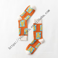 Benutzerdefinierte Happy Cartoon Tube Sports Einfarbige Socken Frauen unsichtbare Socke